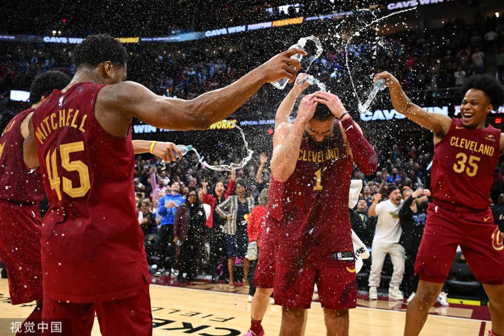 并在积分榜 并在积分榜