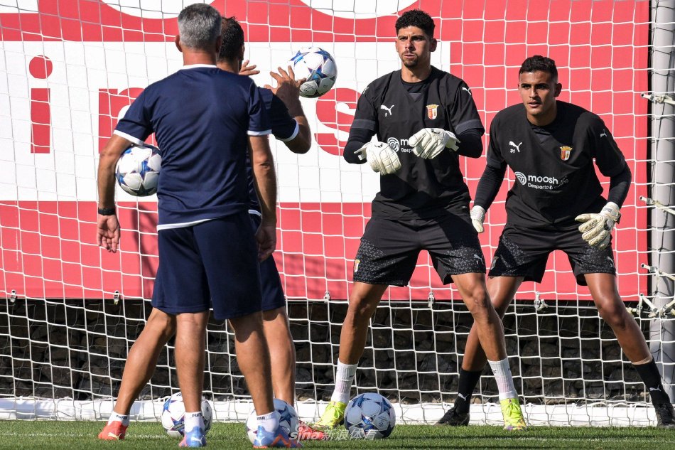 年仅24岁 年仅24岁