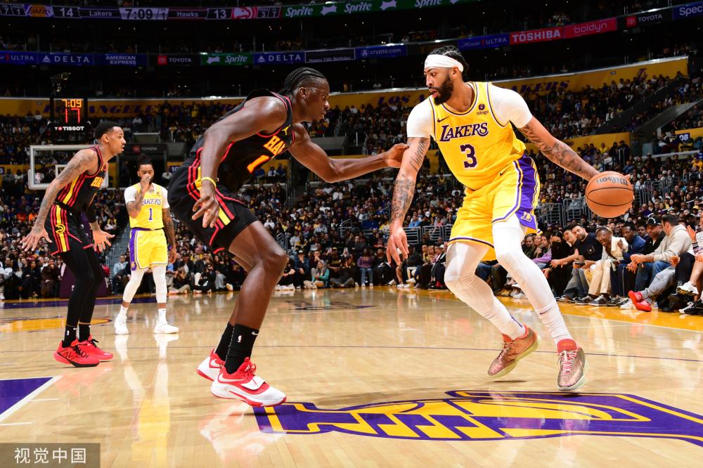 在防守端 在防守端